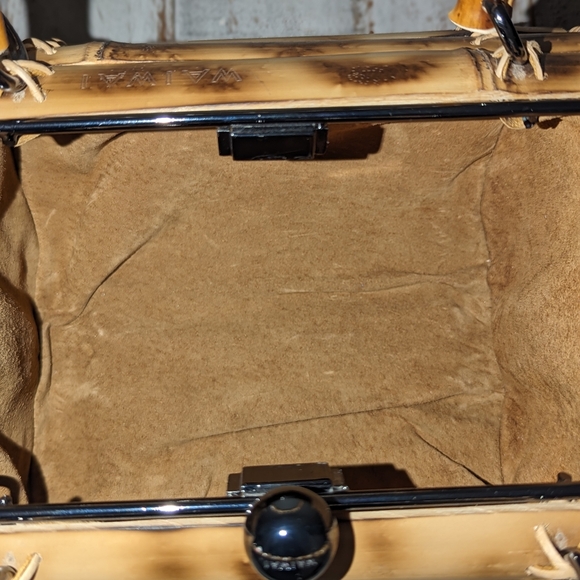 WaiWai Bamboo Tassel Handbag - Picture 9 of 10